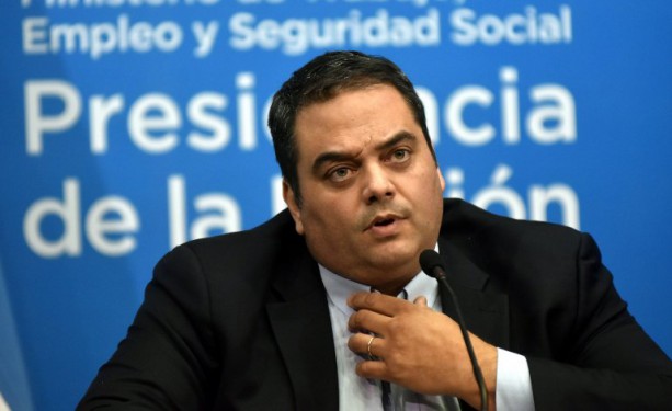 TRIACA