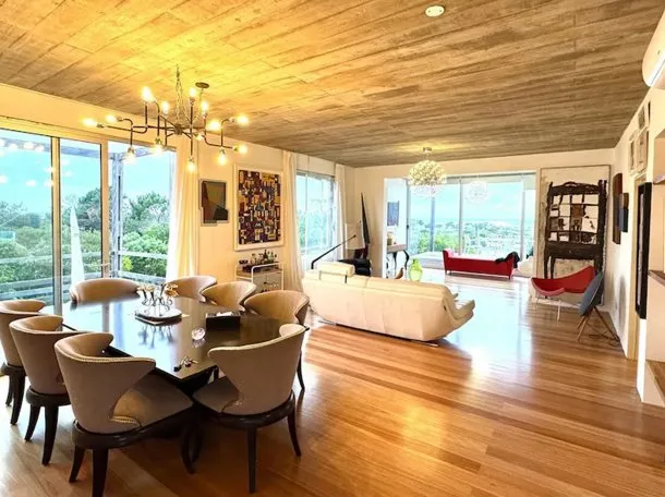 mansion